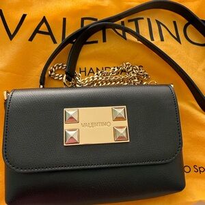 VALENTINO BY MARIO VALENTINO
Lilou Bonbonniere